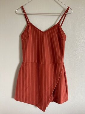 Popular Basics NWOT Rust Pinstripe Skort Romper Wrap Front Size Medium